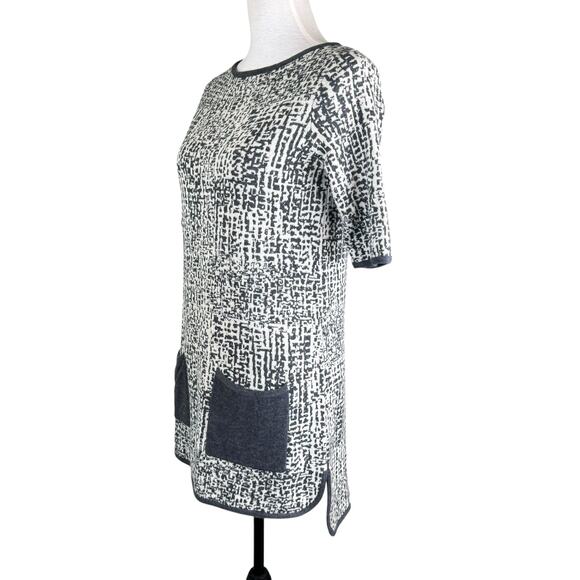 W by Worth New York 100% Wool Gray Print Short Sleeve Mini Knit Sweater Dress - Picture 2 of 12
